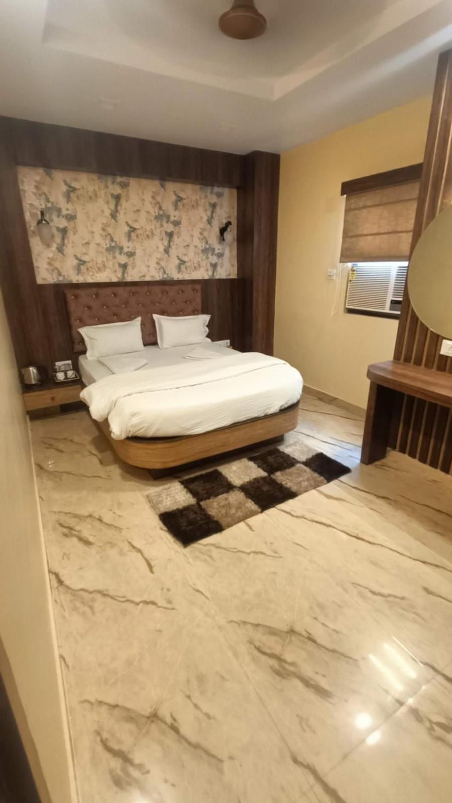 Ks Paying Guest House Varanasi Room photo