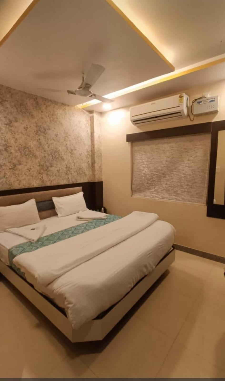 Ks Paying Guest House Varanasi Exterior photo