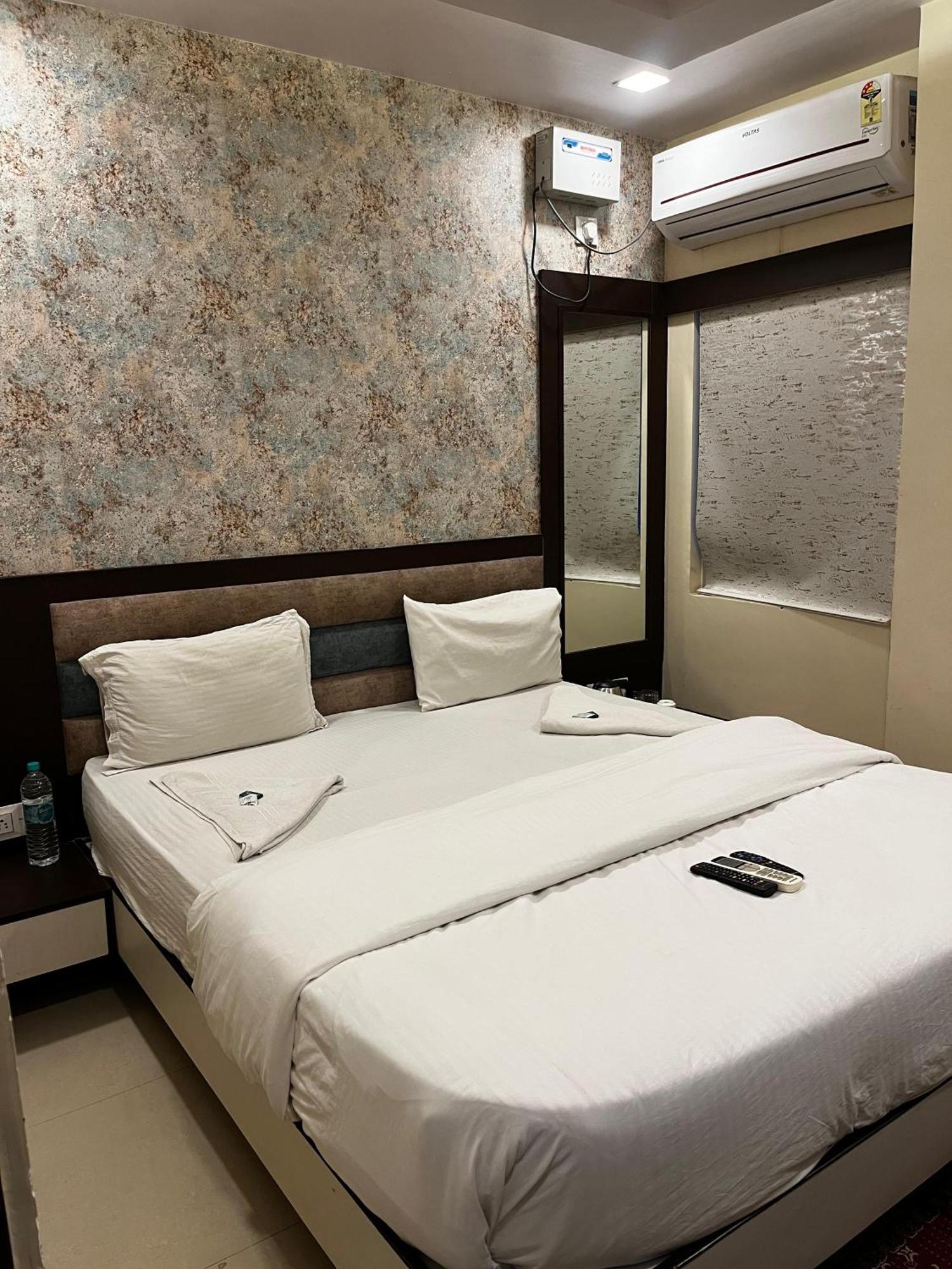 Ks Paying Guest House Varanasi Exterior photo